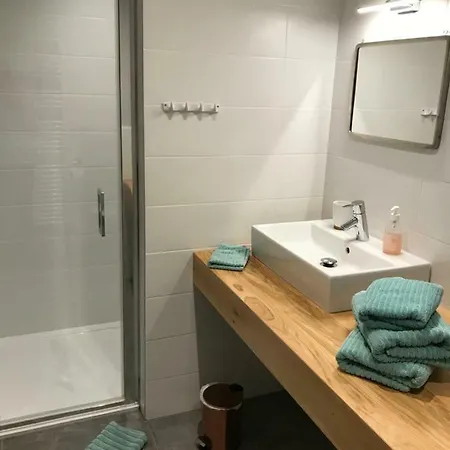 Les De La Limonaderie Апартаменты *