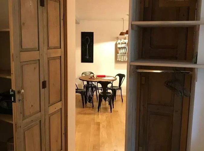 Les De La Limonaderie 아파트